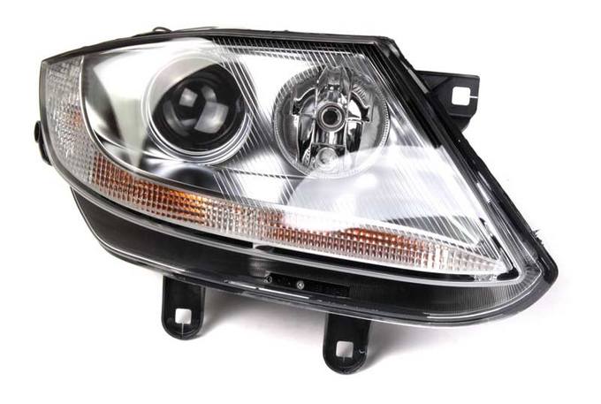 Headlight Assembly - Passenger Side (Halogen) (Clear Turnsignal)